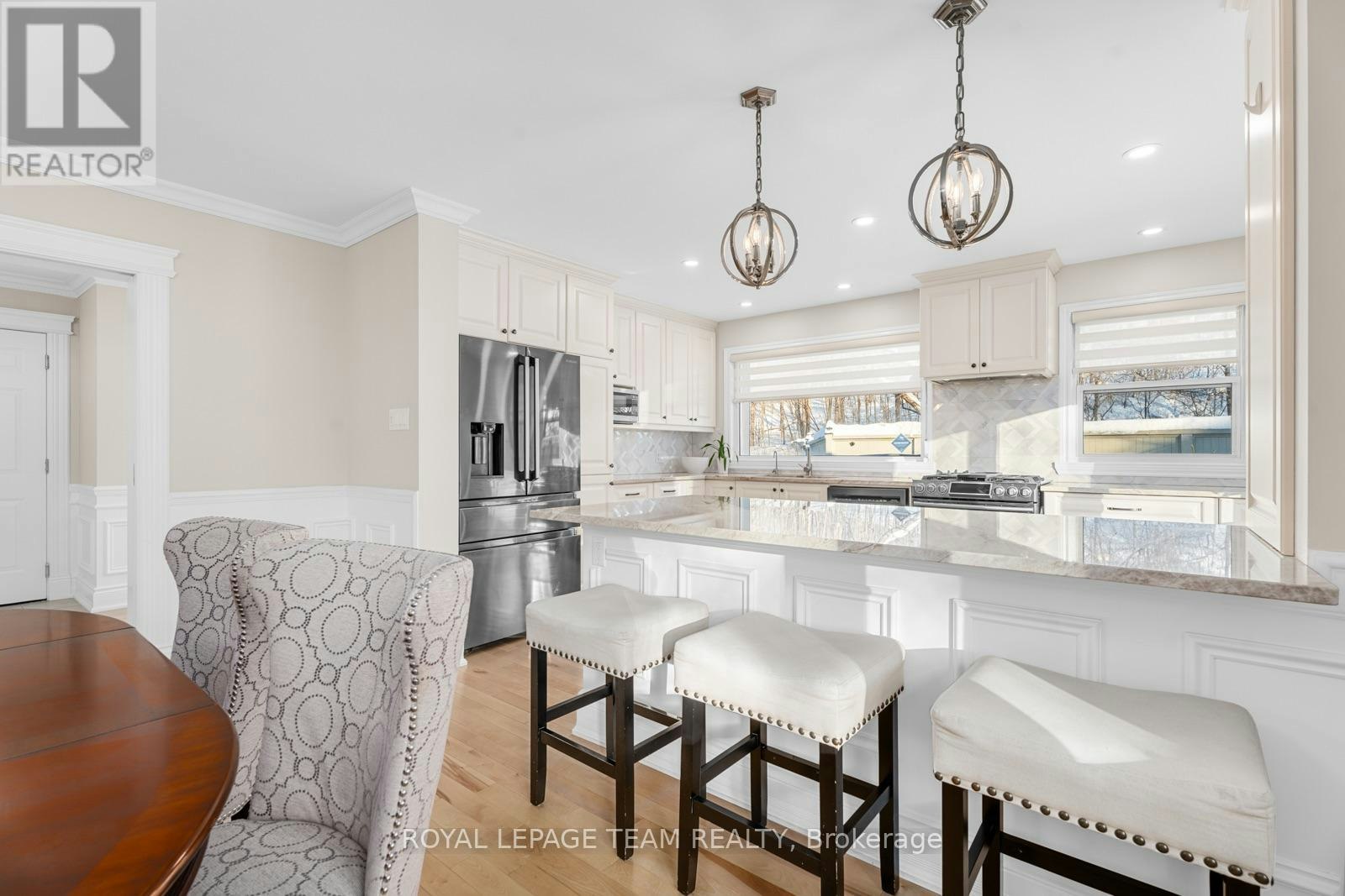 235 Hemlock Road, Ottawa, ON, K1M 1K4 - 8