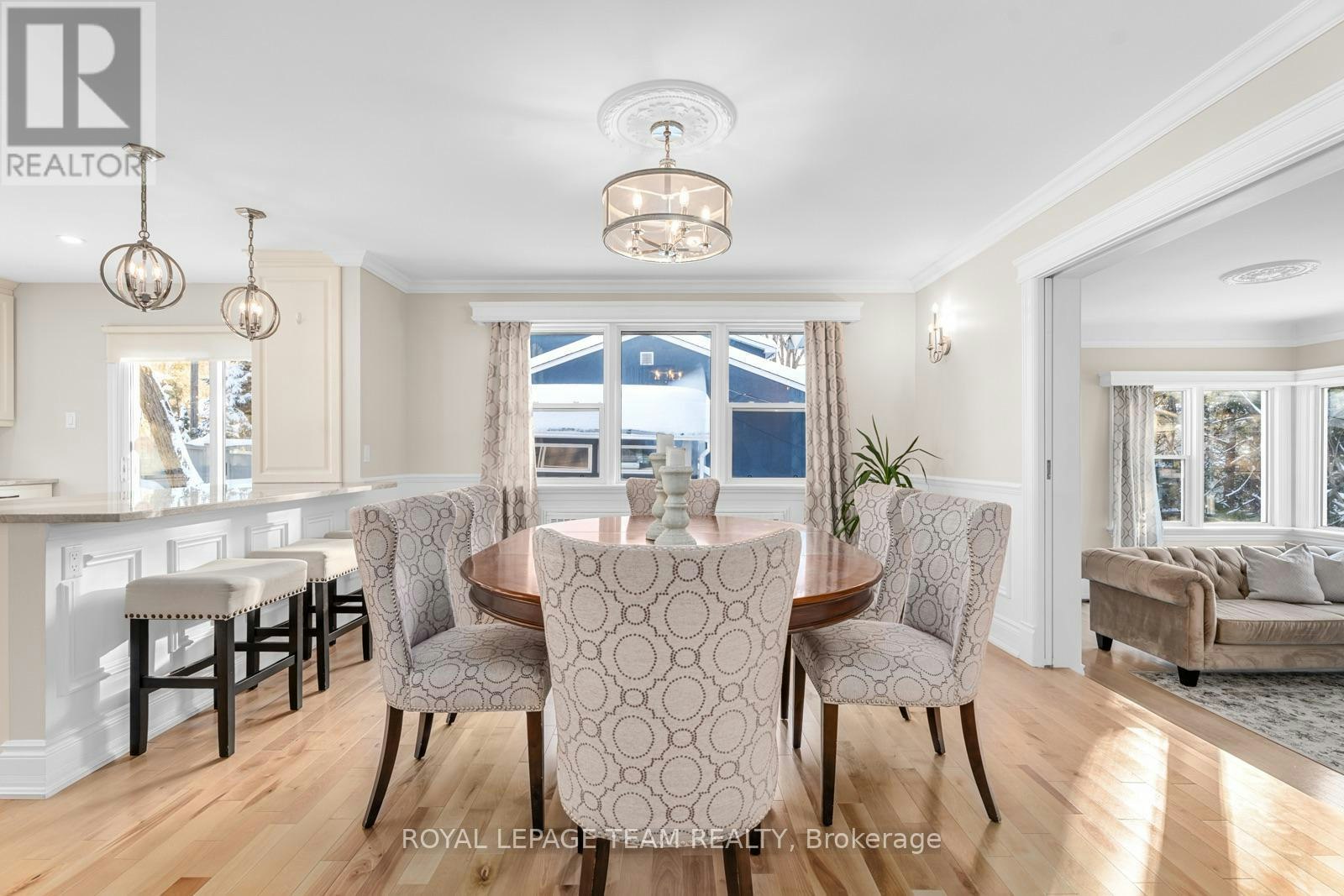 235 Hemlock Road, Ottawa, ON, K1M 1K4 - 4