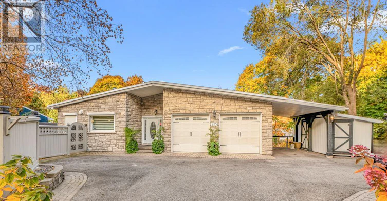 235 Hemlock Road, Ottawa, ON, K1M 1K4