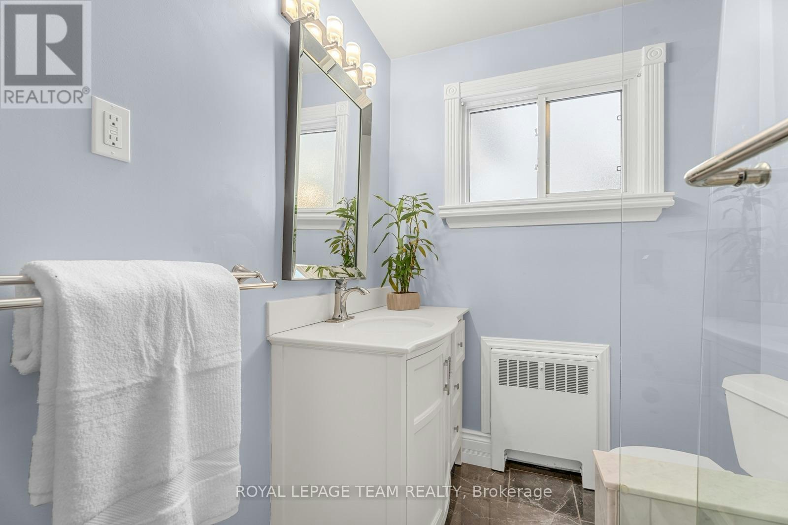 235 Hemlock Road, Ottawa, ON, K1M 1K4 - 24