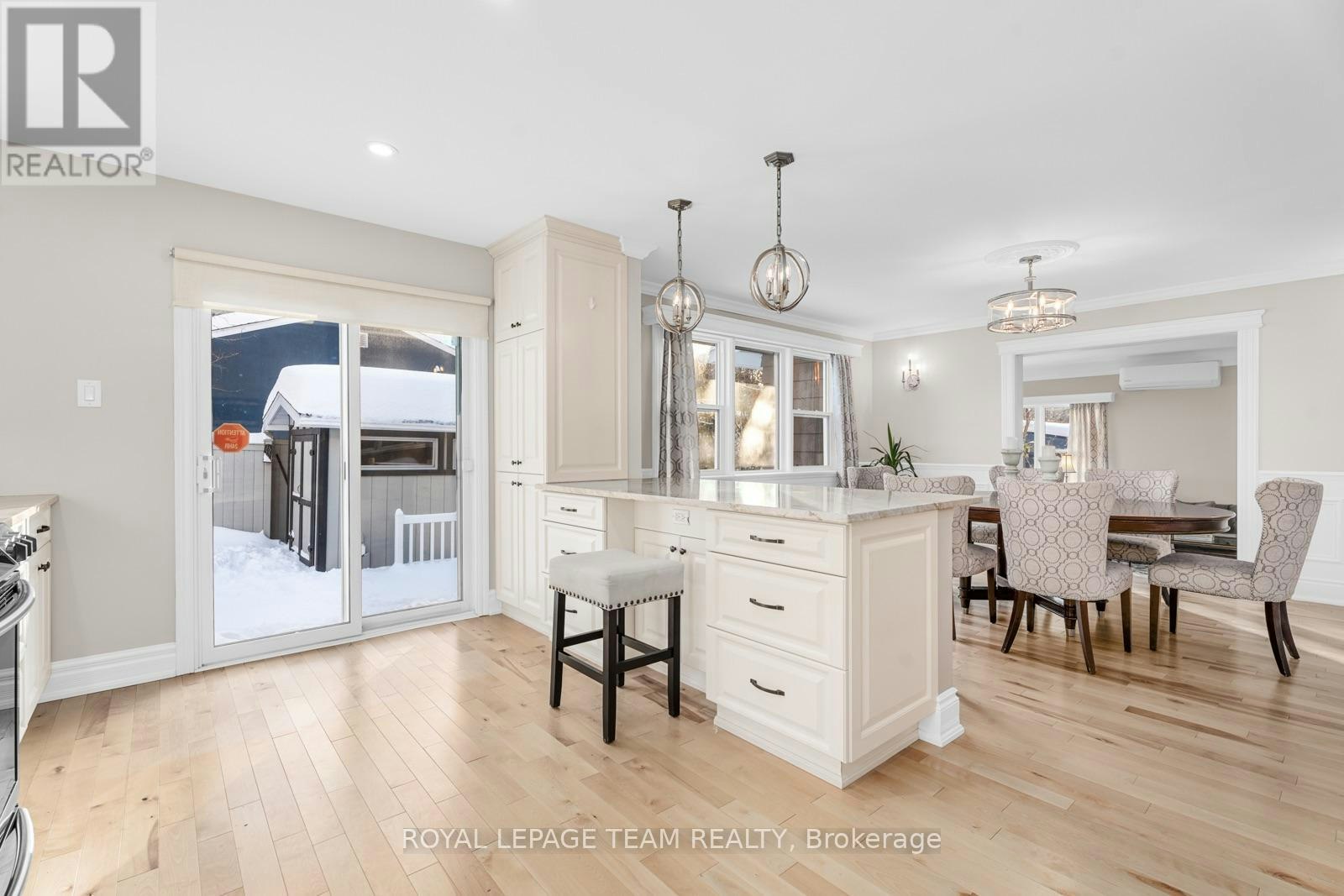 235 Hemlock Road, Ottawa, ON, K1M 1K4 - 11