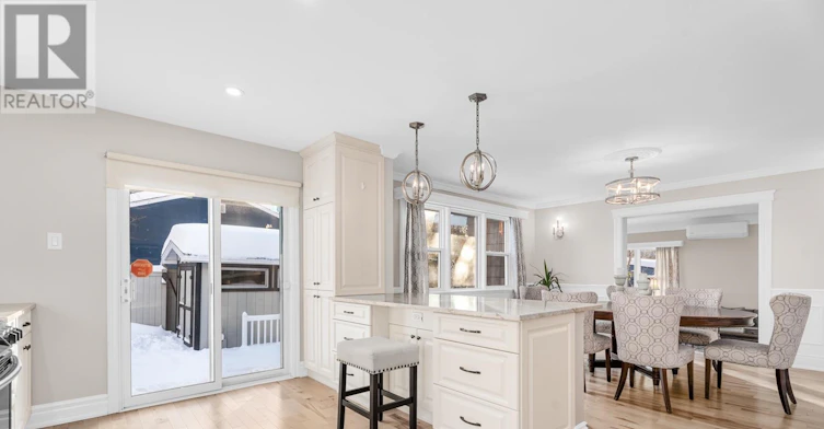 235 Hemlock Road, Ottawa, ON, K1M 1K4 - 11