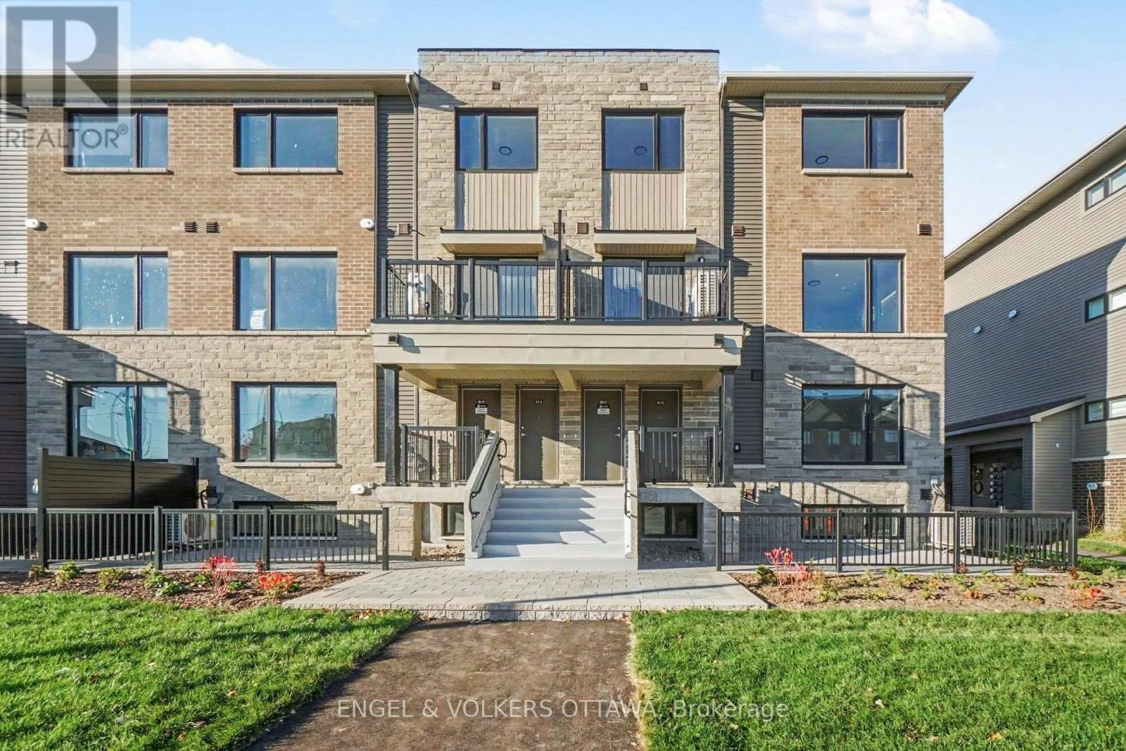 27-201 Glenroy Gilbert Drive, Ottawa, ON, K2J 7N7