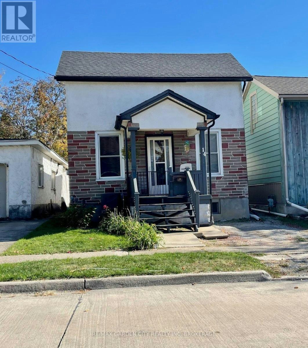 14 Welland Street S, Thorold, ON, L2V 2B4