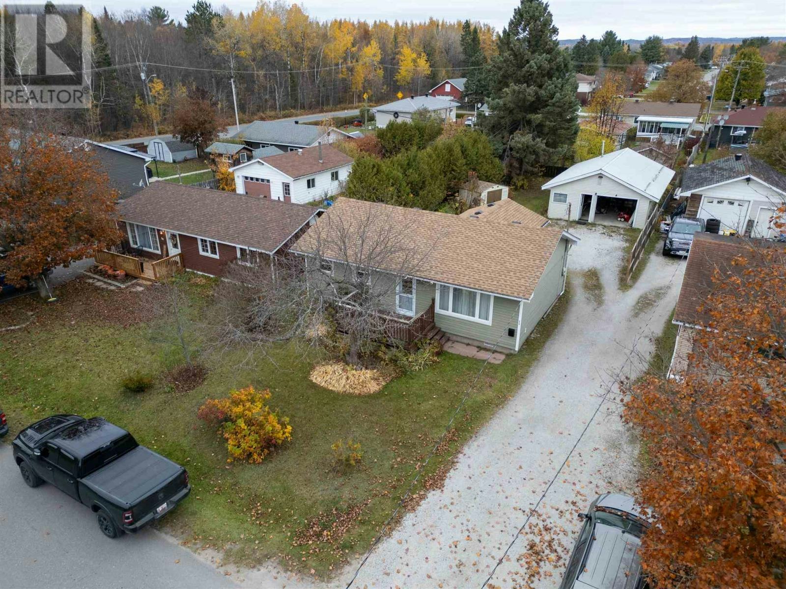 84 Farquhar Street, Sault Ste. Marie, ON, P6B 3R1
