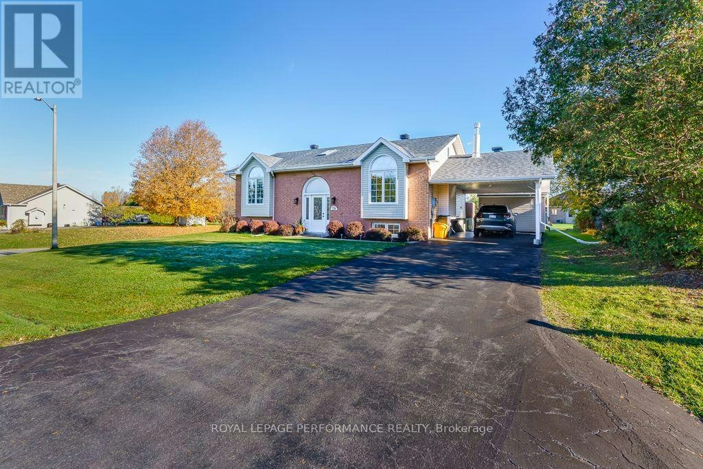79 Columbia Avenue, South Stormont, ON, K0C 1P0