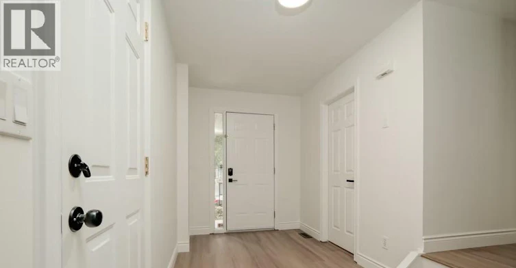 1664 Fieldcrest Lane, Tecumseh, ON, N8N 4Z8 - 2