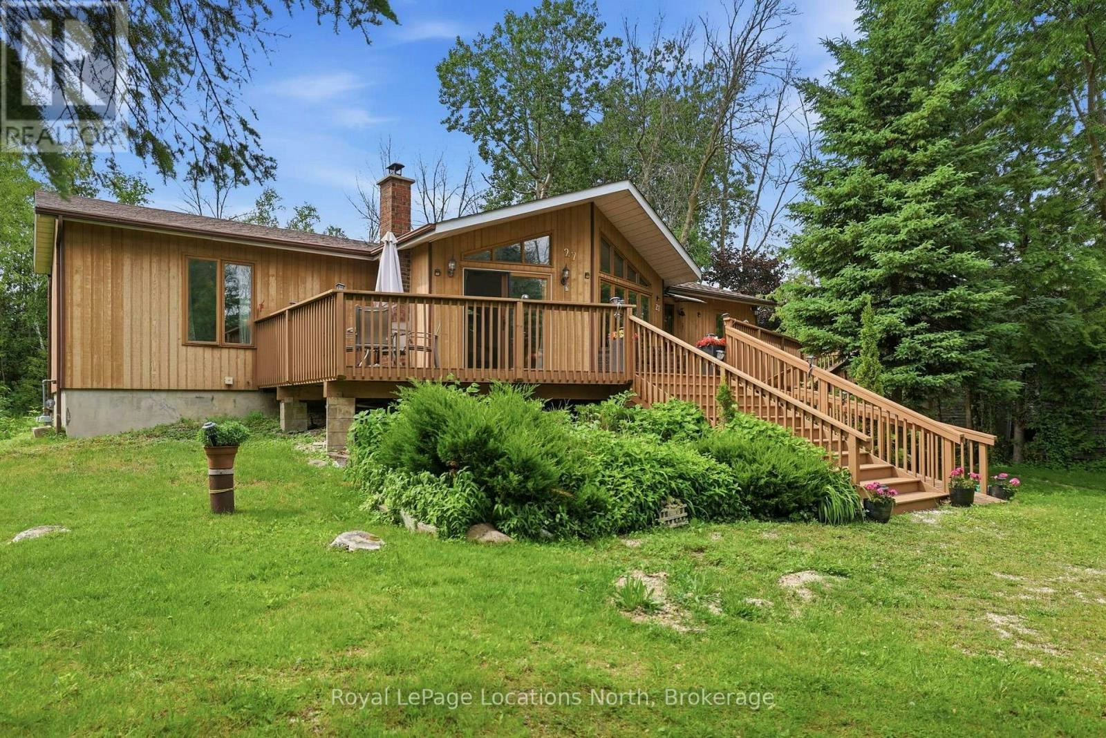 27 York Street, Collingwood, ON, L9Y 3Z1 - 2