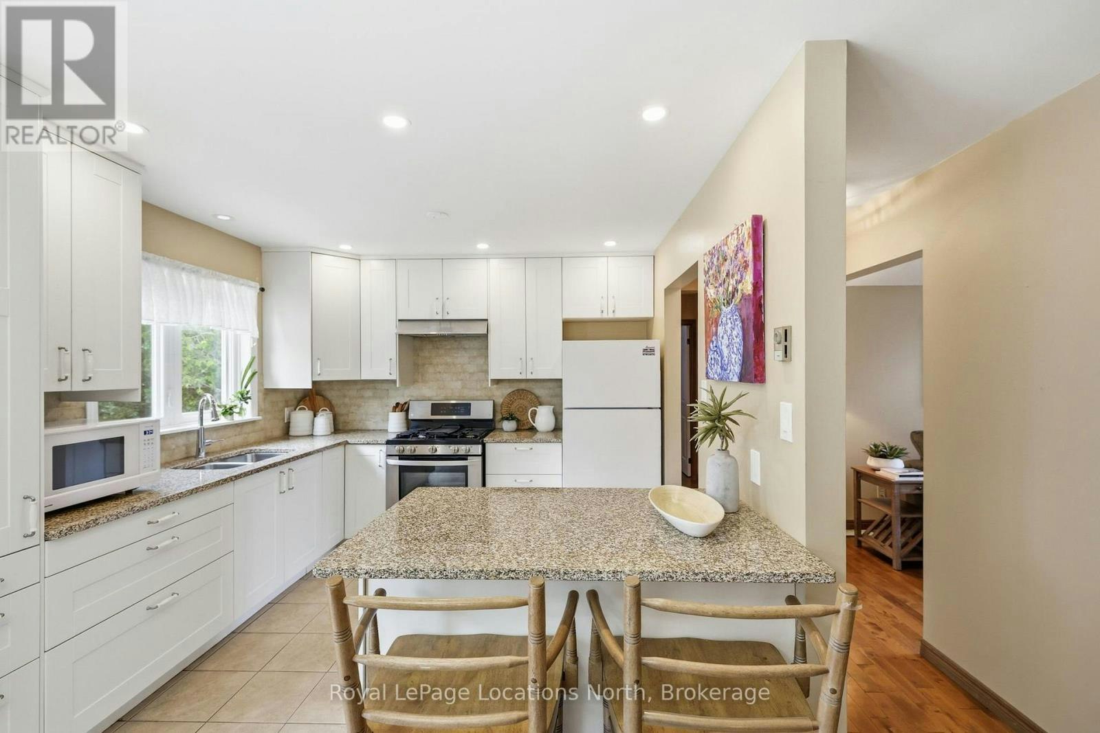 27 York Street, Collingwood, ON, L9Y 3Z1 - 19