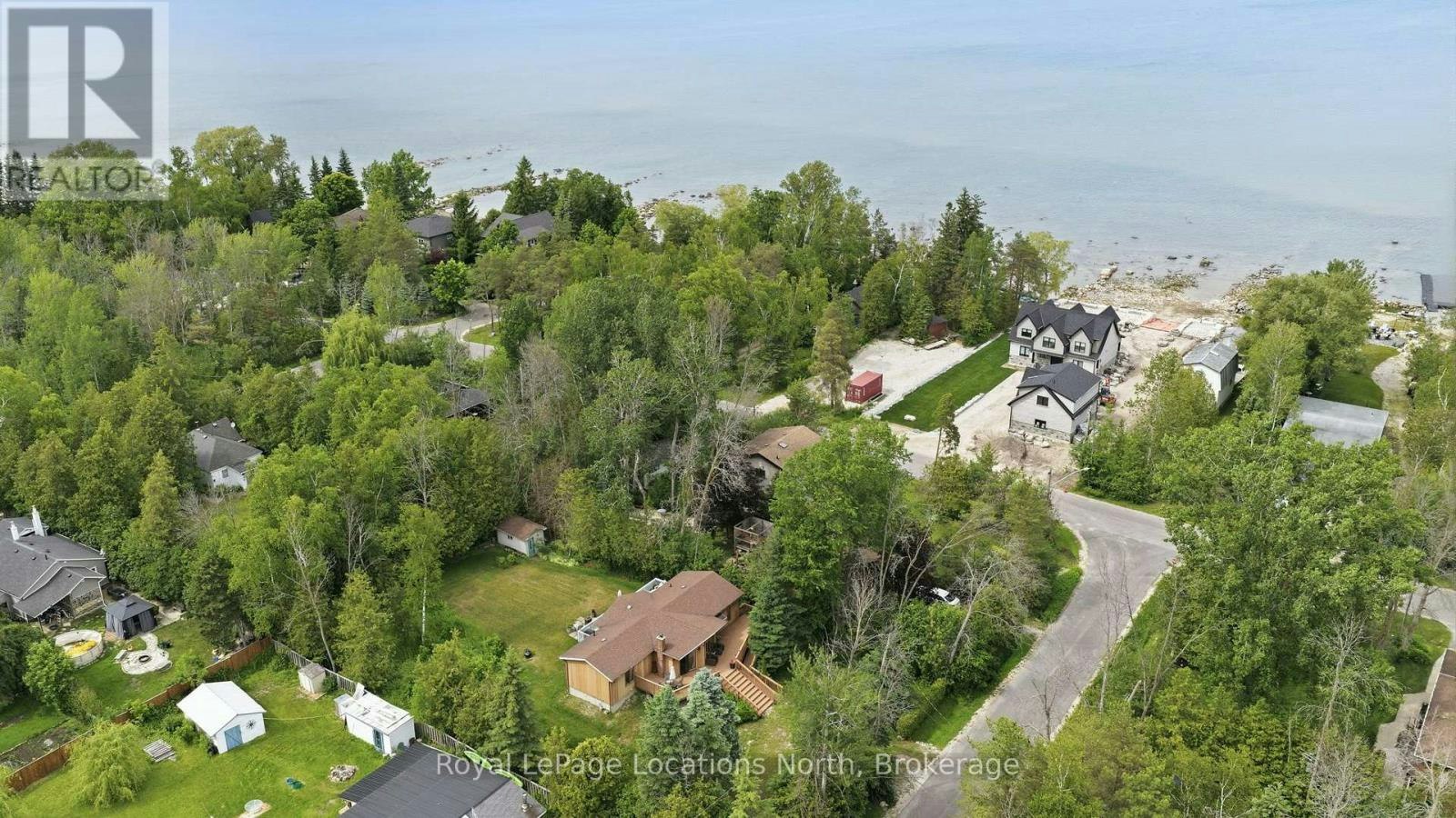 27 York Street, Collingwood, ON, L9Y 3Z1 - 3