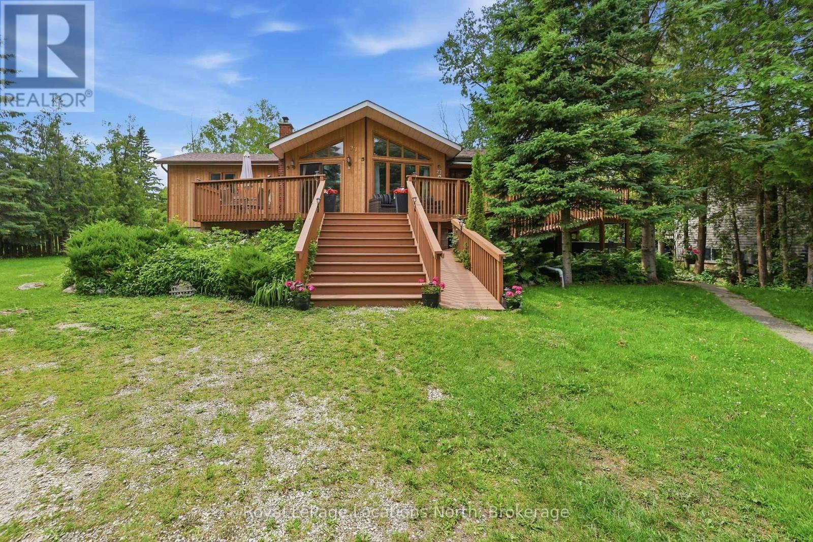 27 York Street, Collingwood, ON, L9Y 3Z1