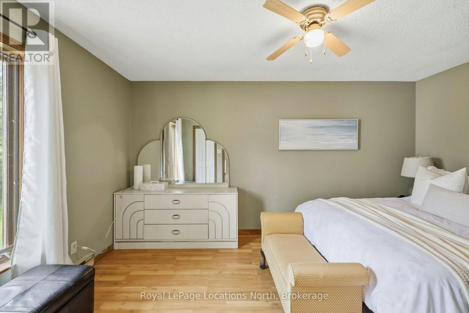 27 York Street, Collingwood, ON, L9Y 3Z1 - 27