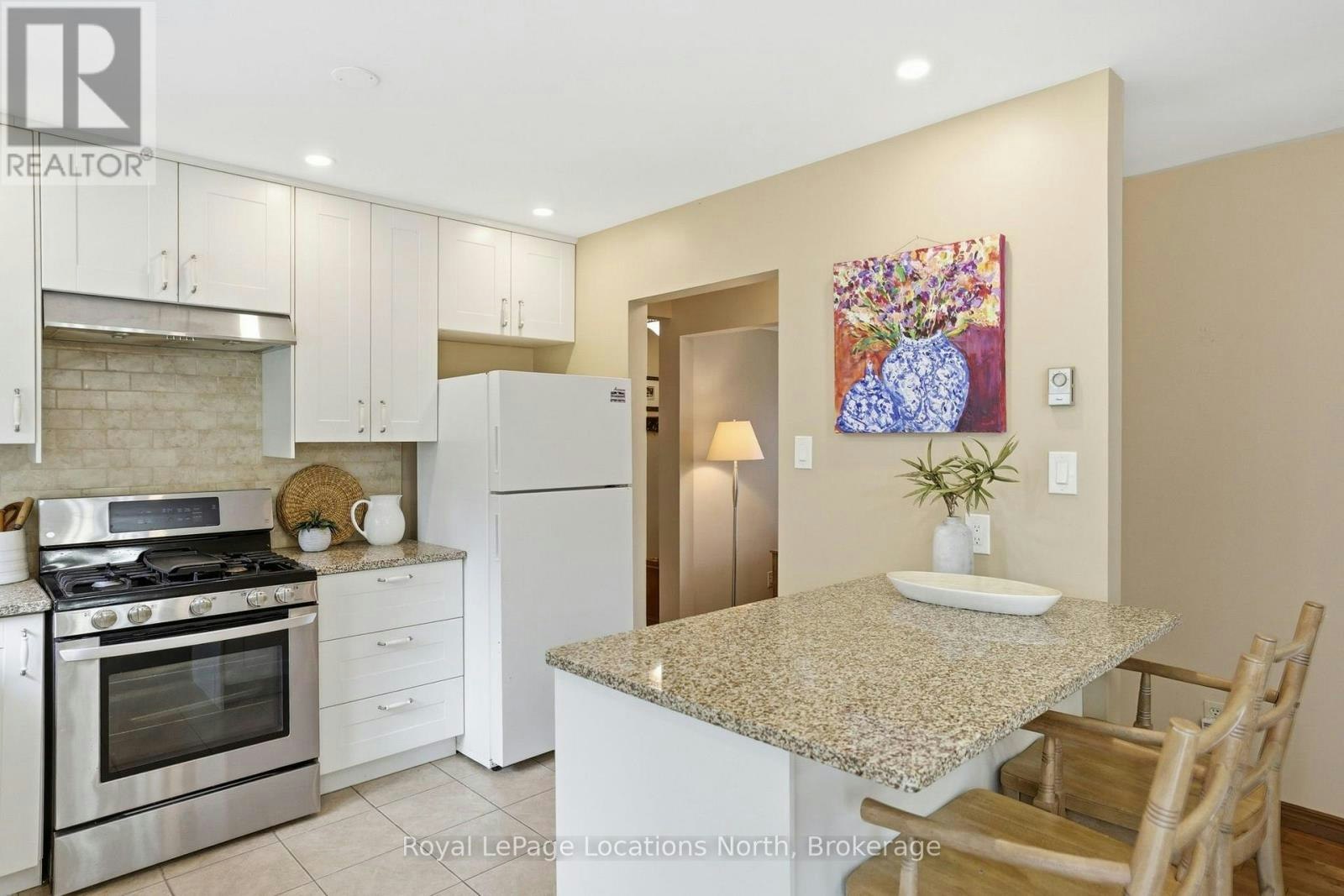 27 York Street, Collingwood, ON, L9Y 3Z1 - 23