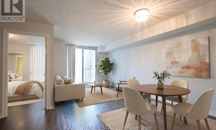1703-801 Bay Street