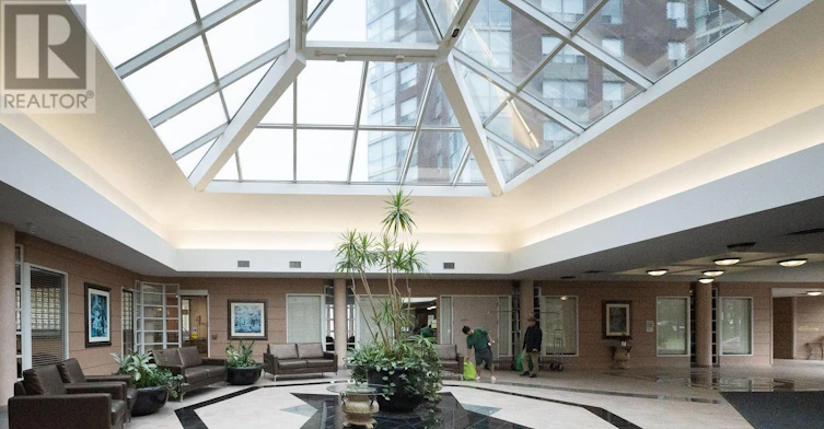 1805-5 Concorde Place, Toronto, ON, M3C 3M8 - 27