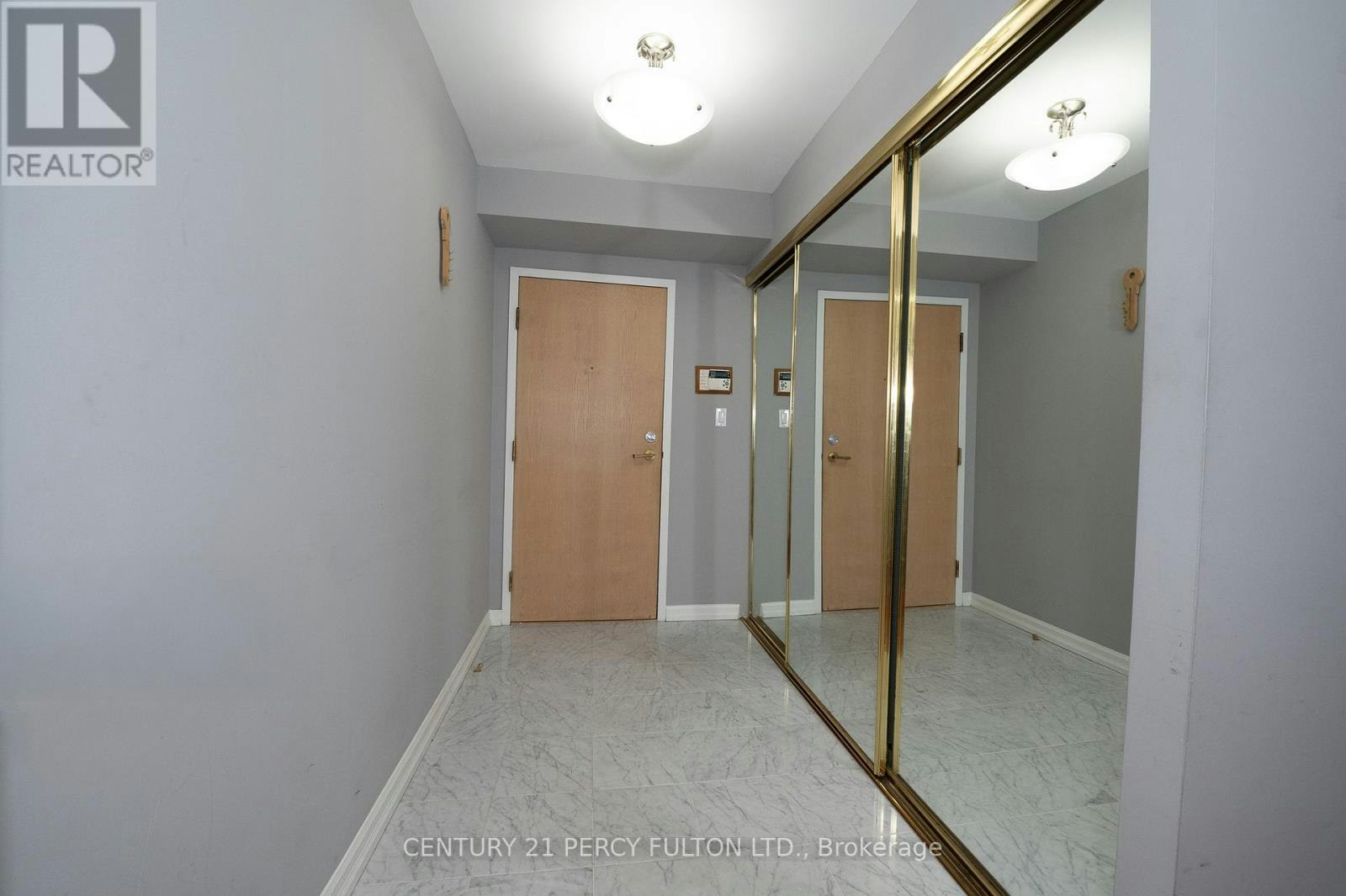 1805-5 Concorde Place, Toronto, ON, M3C 3M8 - 24