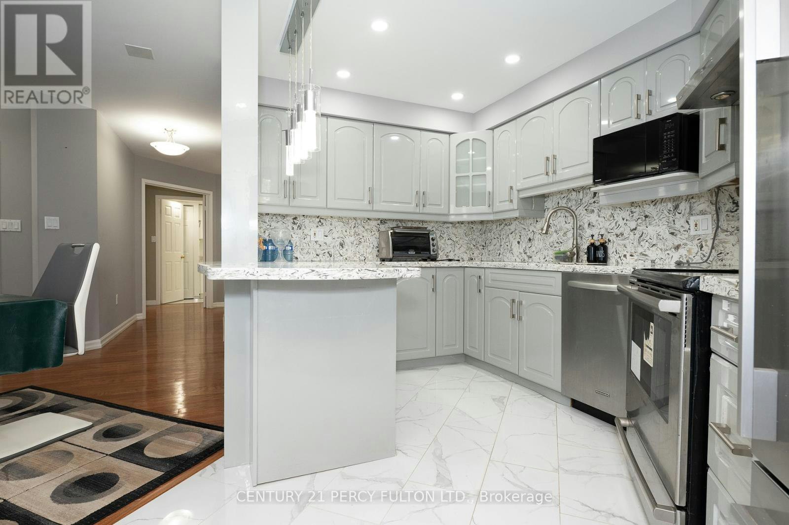 1805-5 Concorde Place, Toronto, ON, M3C 3M8 - 9