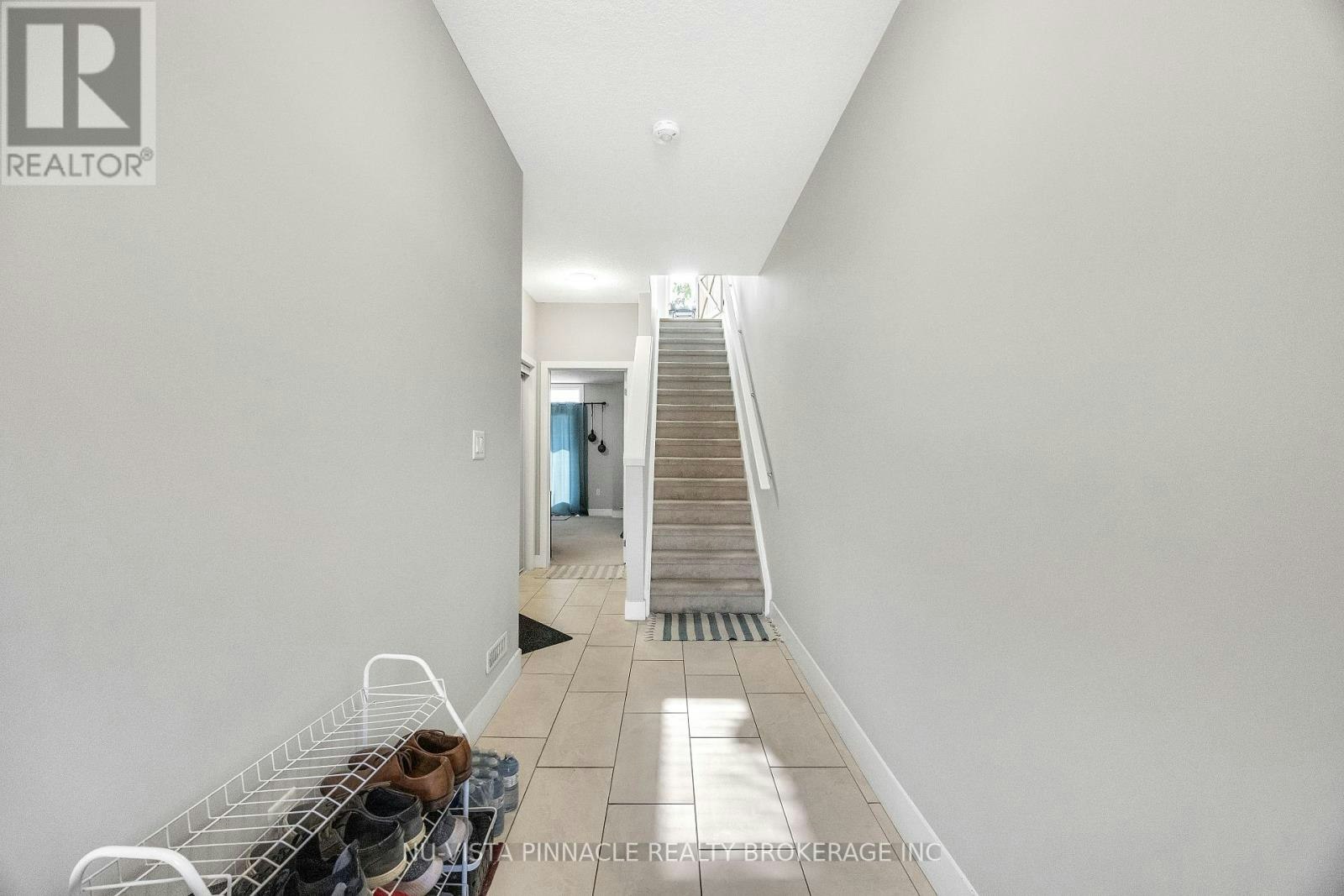 158-177 Edgevalley Road, London, ON, N5V 0C5 - 3