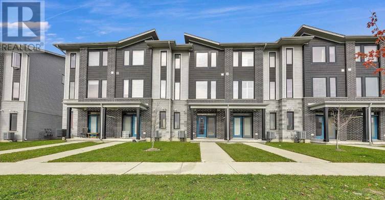 158-177 Edgevalley Road, London, ON, N5V 0C5 - 2