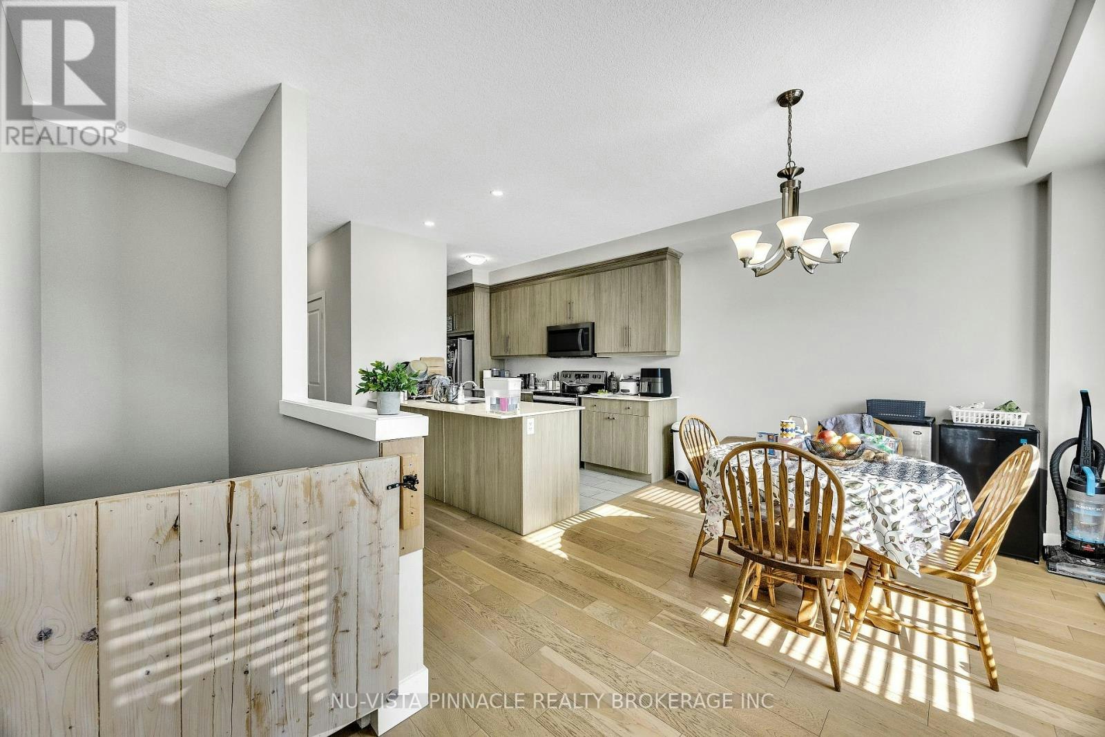 158-177 Edgevalley Road, London, ON, N5V 0C5 - 7