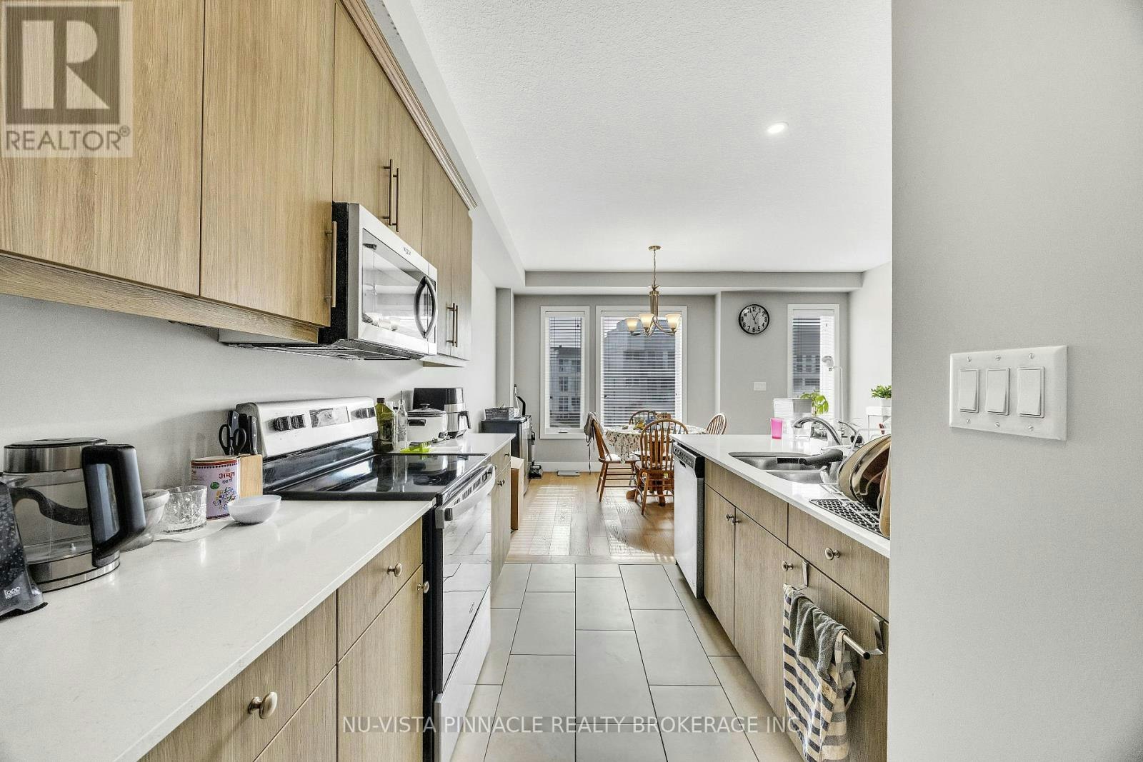 158-177 Edgevalley Road, London, ON, N5V 0C5 - 13