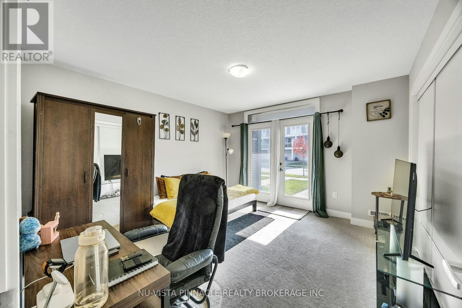 158-177 Edgevalley Road, London, ON, N5V 0C5 - 4