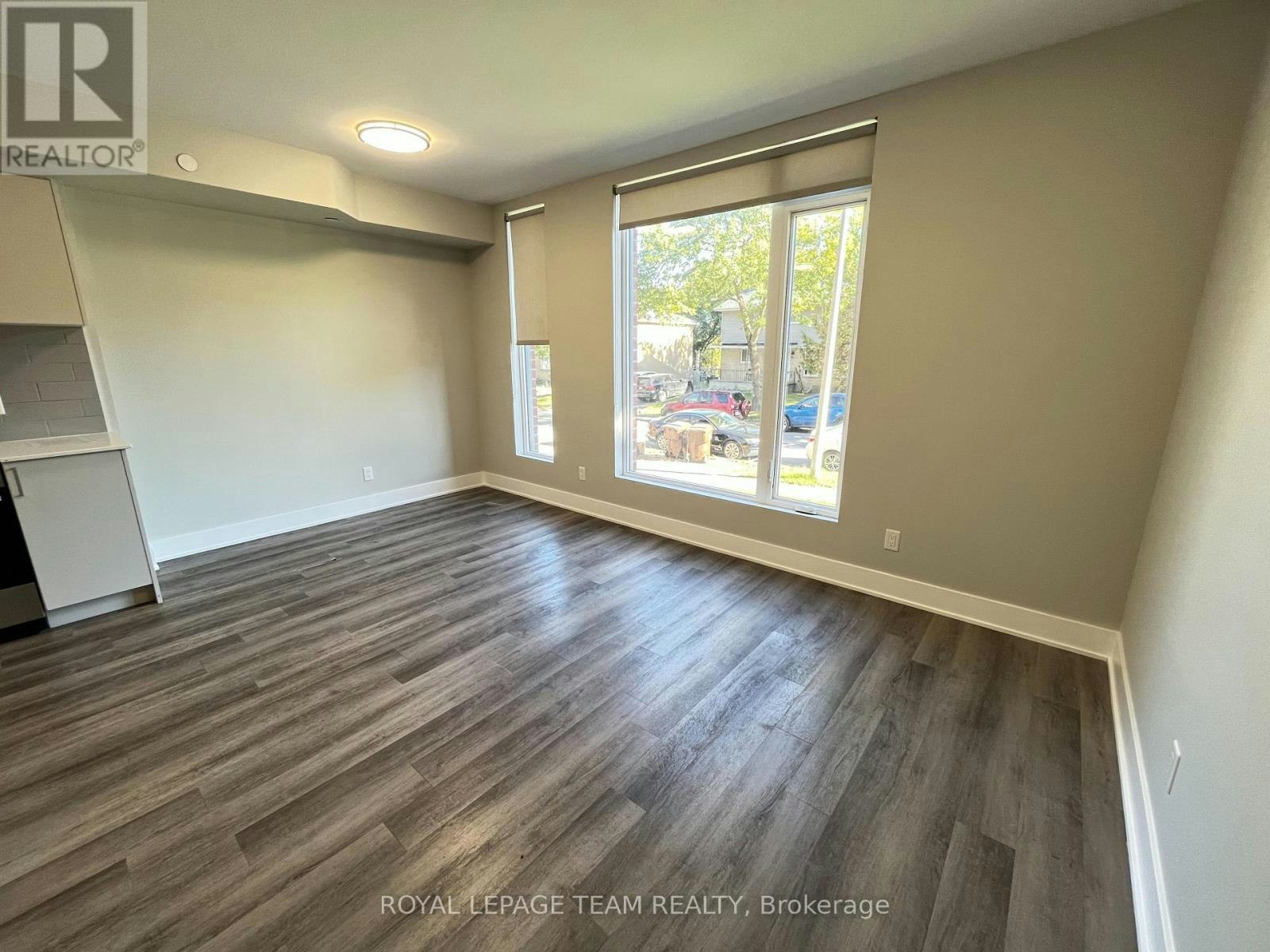 204-1295 Summerville Avenue, Ottawa, ON, K1Z 8G7 - 9