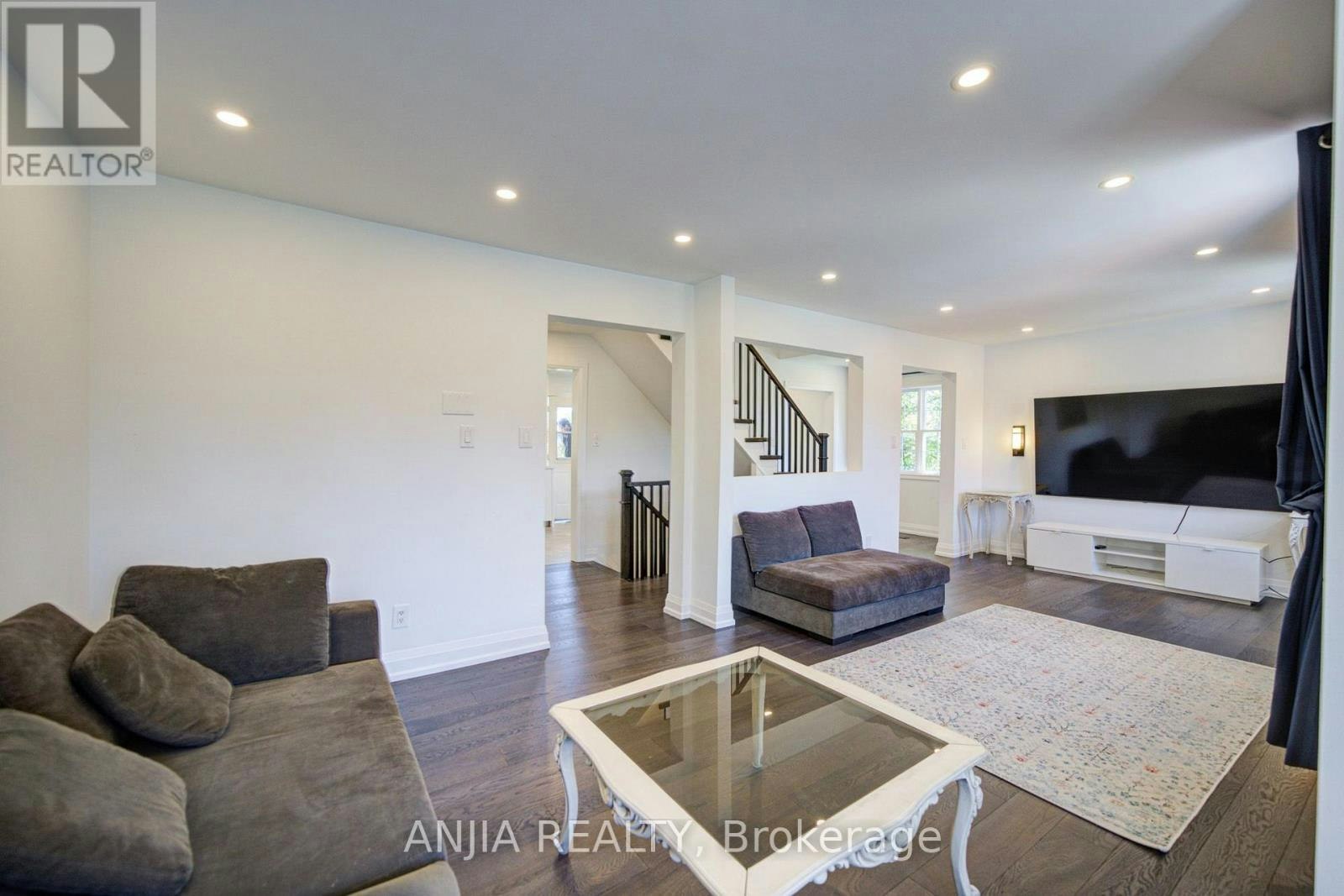 UPPER-7 Hawtin Lane, Aurora, ON, L4G 7L4 - 9
