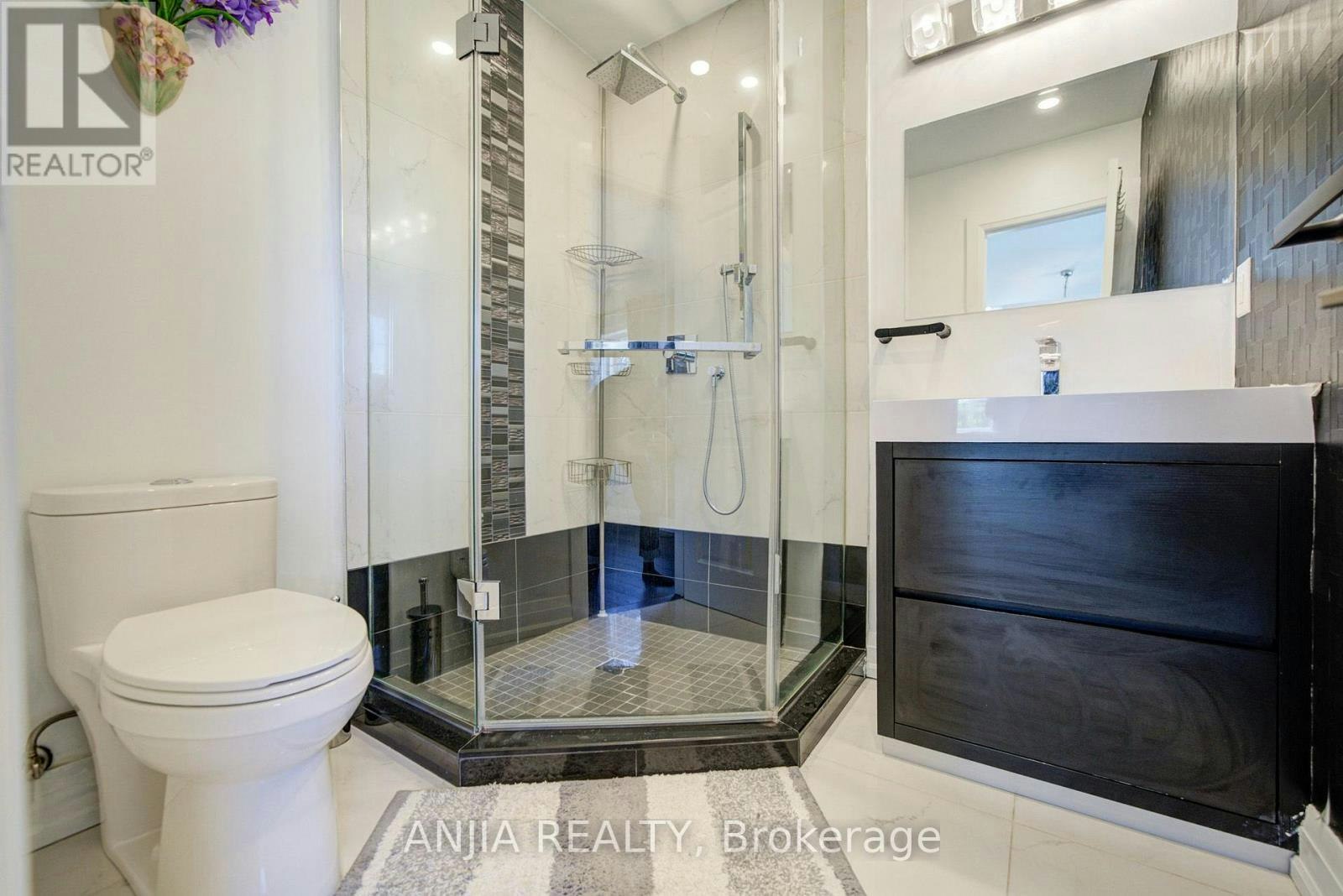 UPPER-7 Hawtin Lane, Aurora, ON, L4G 7L4 - 28