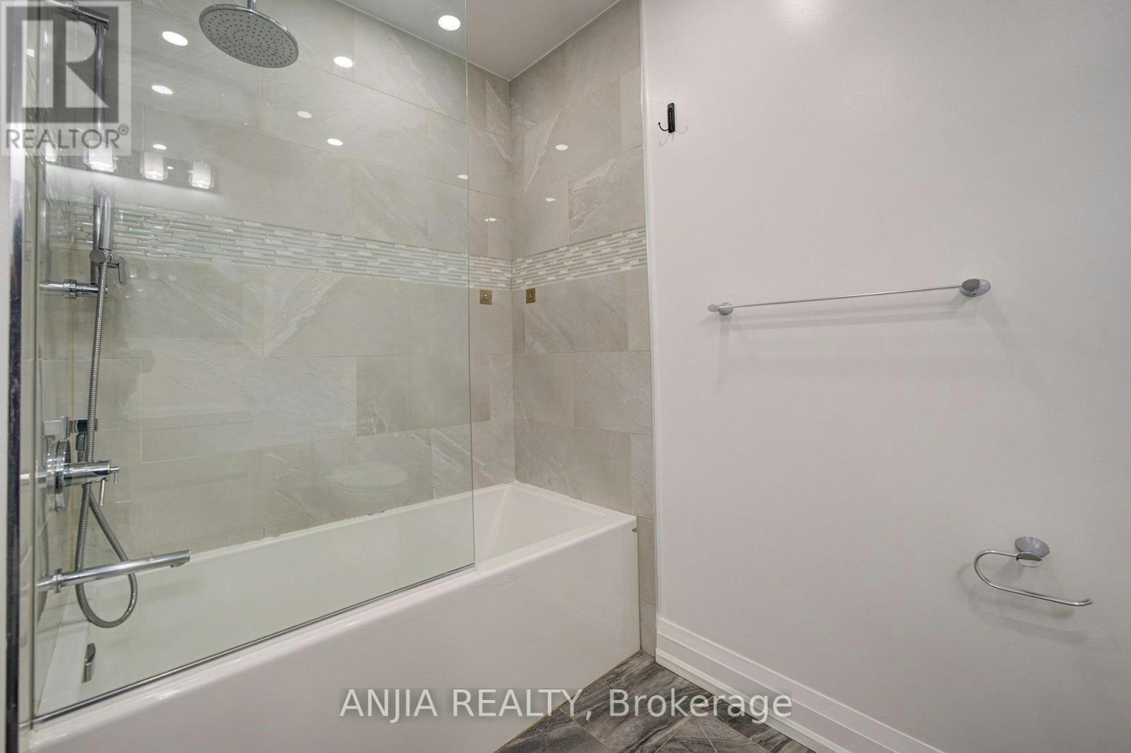 UPPER-7 Hawtin Lane, Aurora, ON, L4G 7L4 - 34