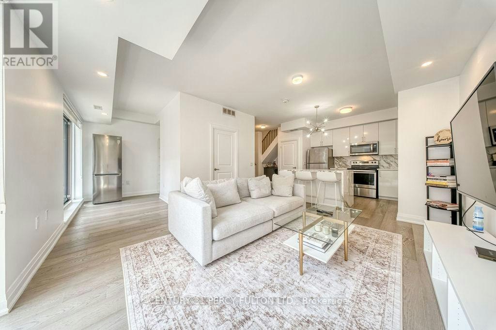D-803-5289 7 Highway, Vaughan, ON, L4L 0J1 - 13