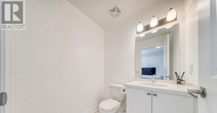 D-803-5289 7 Highway, Vaughan, ON, L4L 0J1 - 18