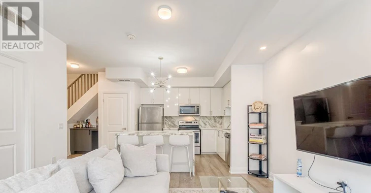 D-803-5289 7 Highway, Vaughan, ON, L4L 0J1 - 12
