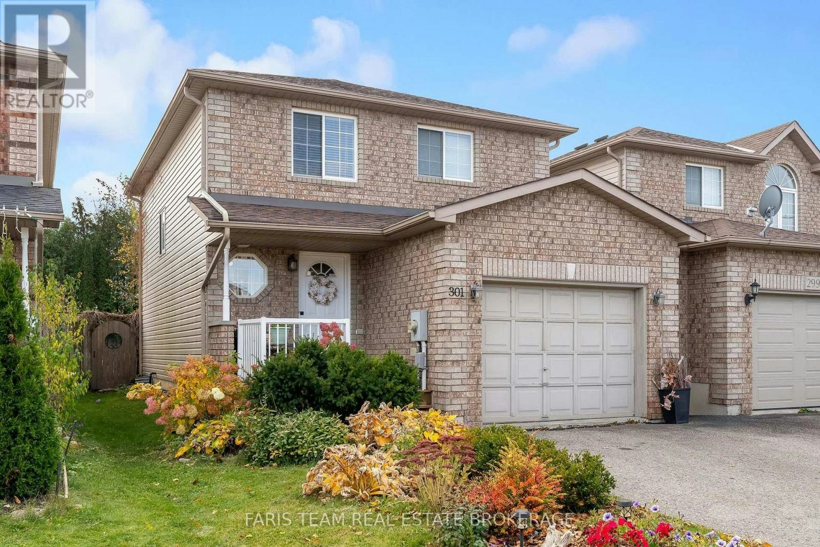 301 Dunsmore Lane, Barrie, ON, L4M 7A8