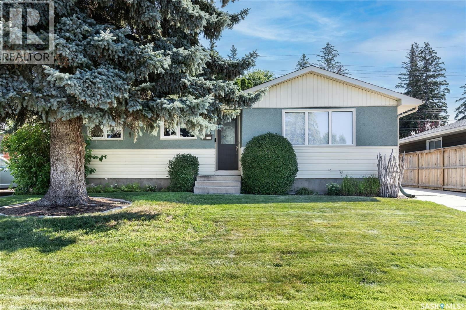 2611 Woodward Avenue, Saskatoon, SK, S7J 2E6