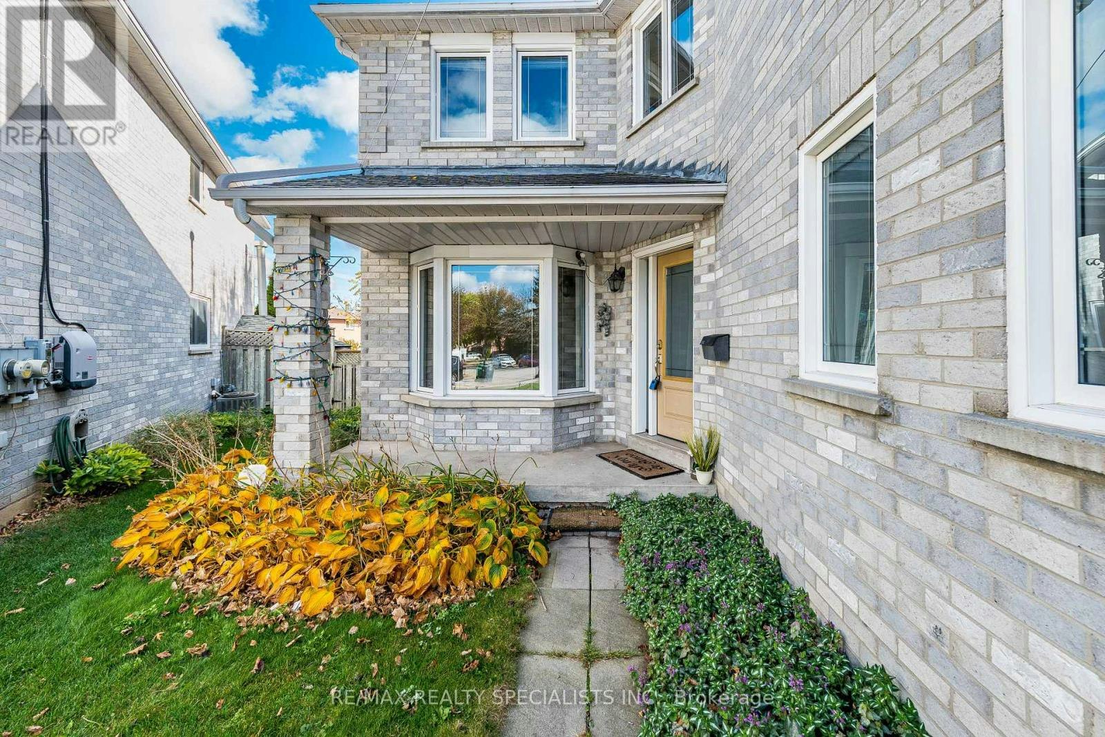 MAIN & 2ND-3166 Shadetree Drive, Mississauga, ON, L5N 6P3 - 4