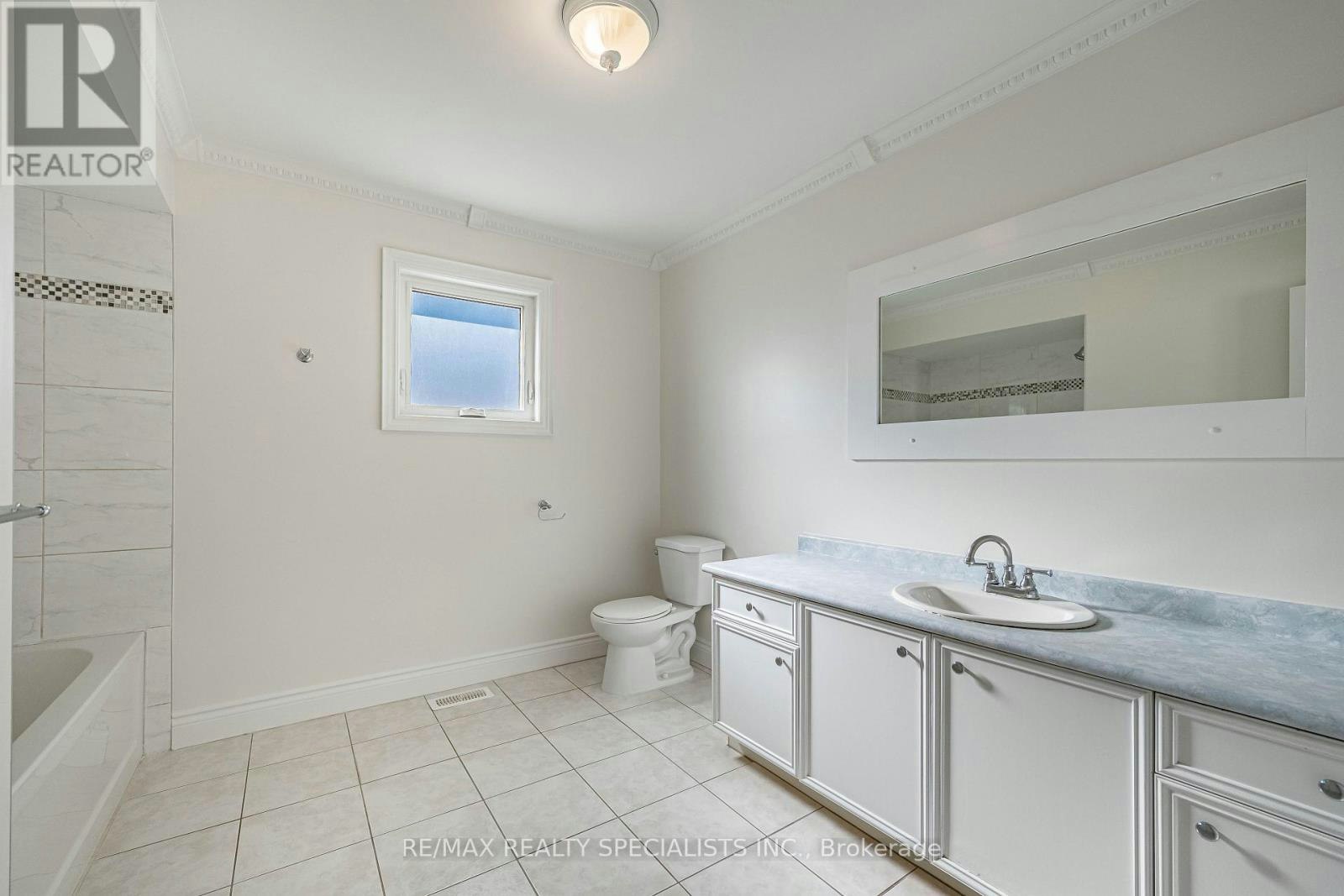 MAIN & 2ND-3166 Shadetree Drive, Mississauga, ON, L5N 6P3 - 43