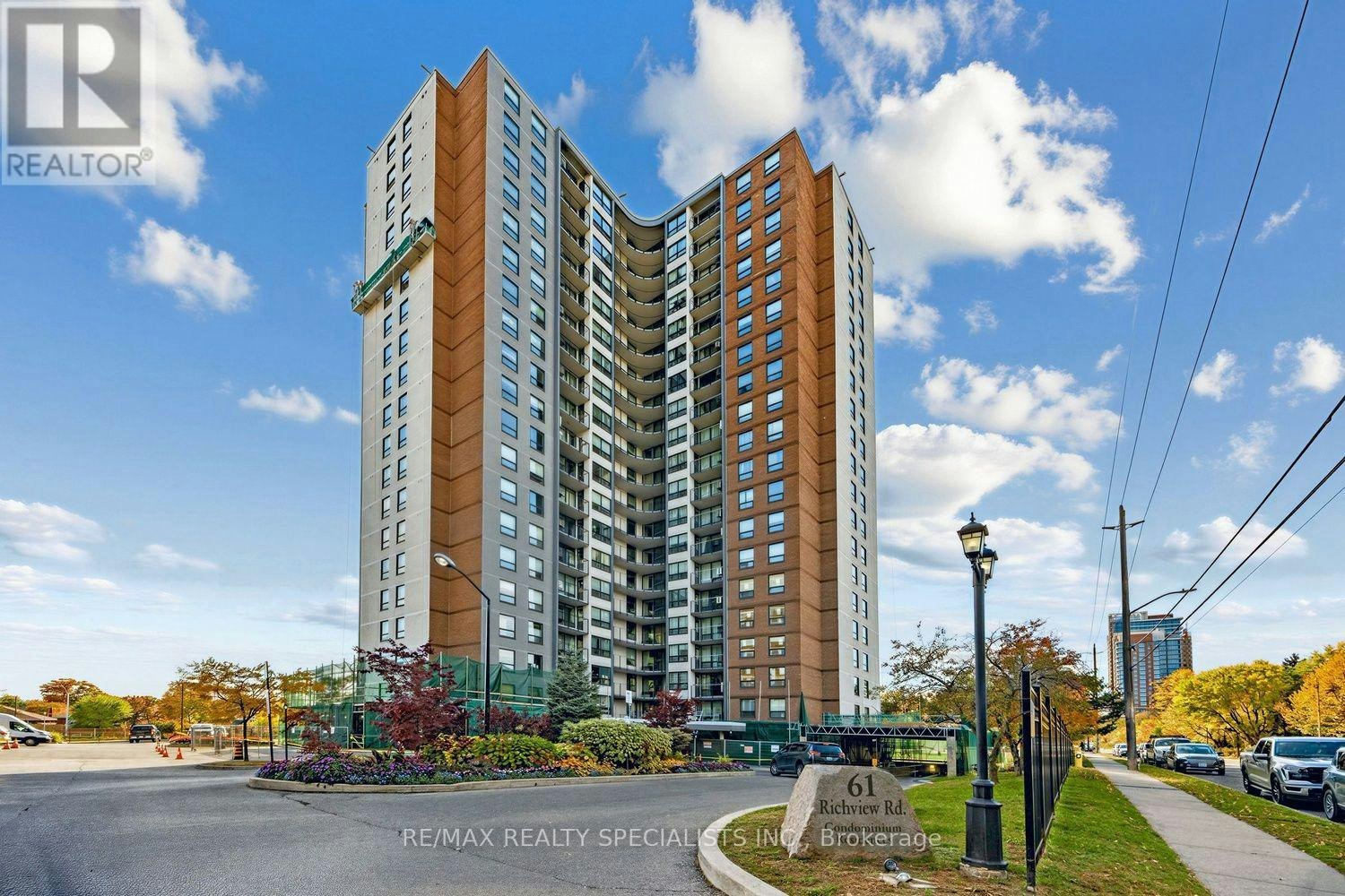 609-61 Richview Road, Toronto, ON, M9A 4B5