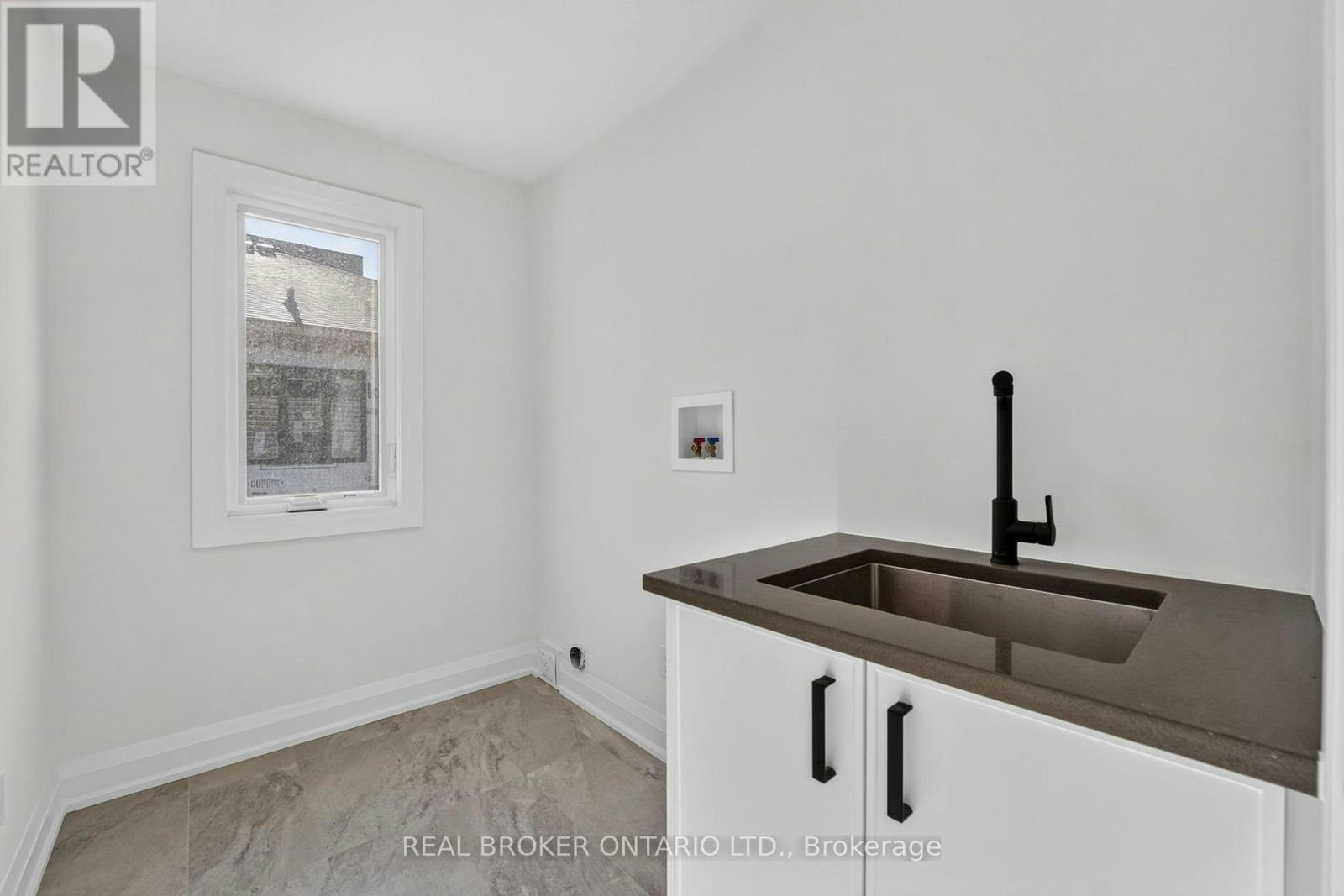 8735 Harlyn Common, Niagara Falls, ON, L2G 0E4 - 33