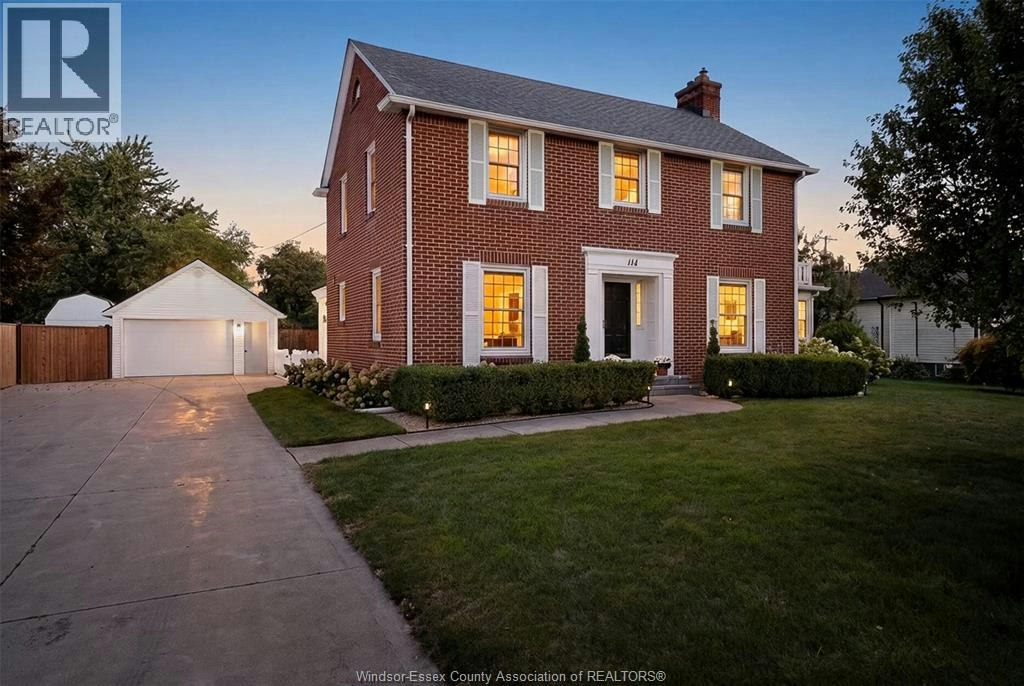 114 Walnut Street North, Essex, ON, N0R 1G0