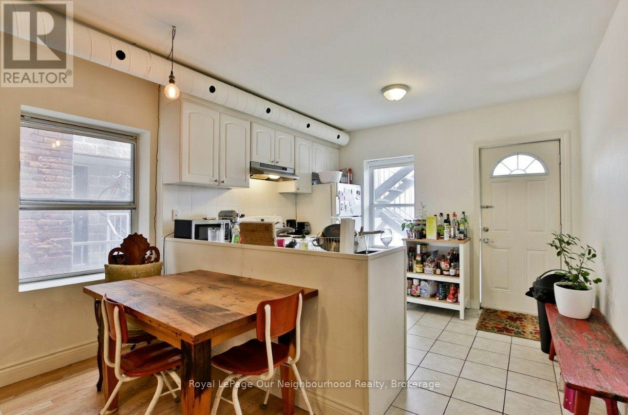 1504 Dundas Street W, Toronto, ON, M6K 1T5 - 2