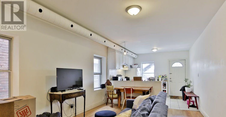 1504 Dundas Street W, Toronto, ON, M6K 1T5