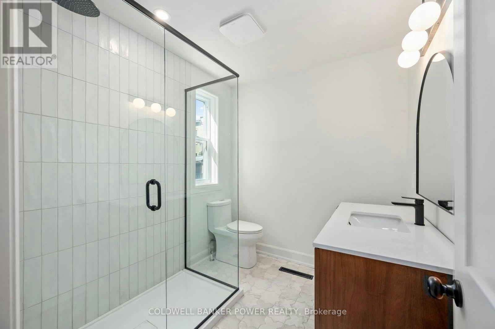 MAIN-94 Bruce Street, London, ON, N6C 1G8 - 14
