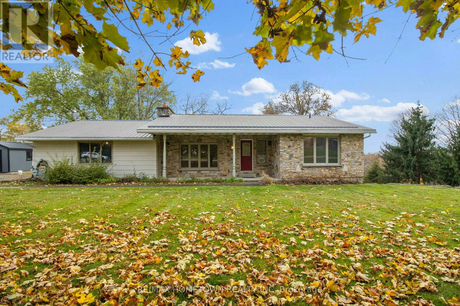 31 Main Street E, Elizabethtown, ON, K0E 1M0