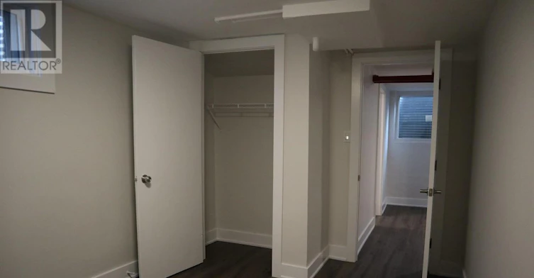 0 (BSMT-79 Wellington Street E, Barrie, ON, L4M 2C3 - 10