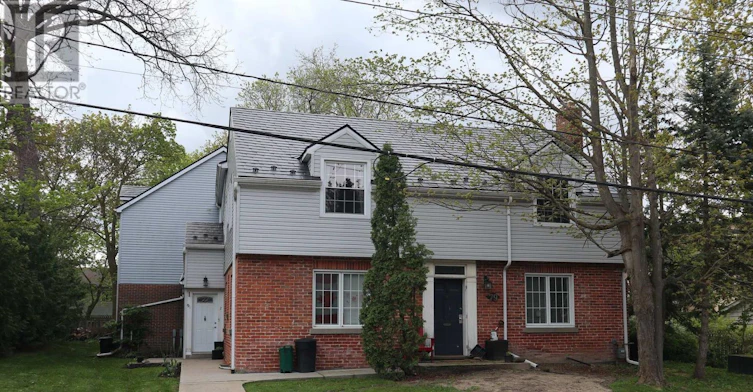 0 (BSMT-79 Wellington Street E, Barrie, ON, L4M 2C3