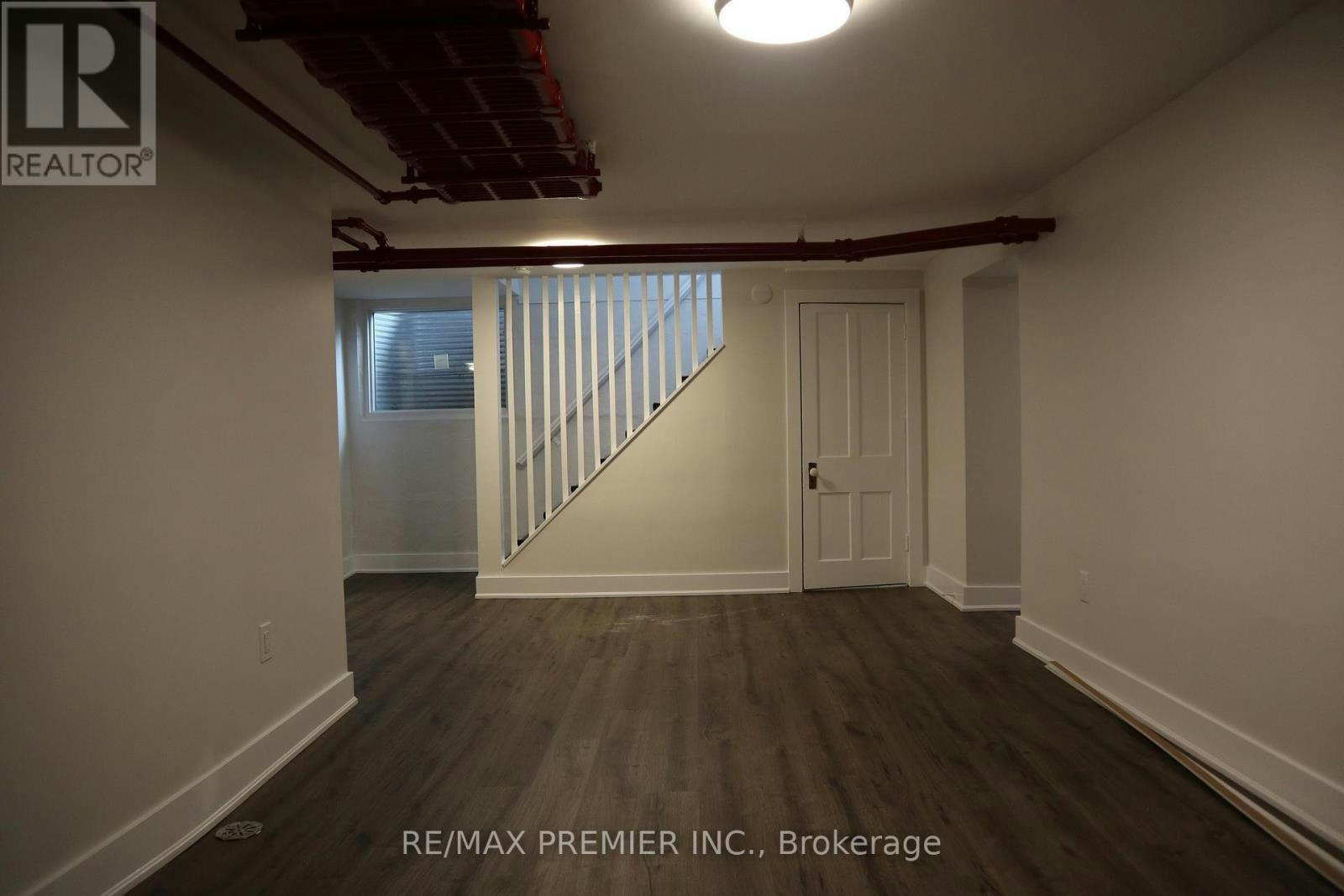 0 (BSMT-79 Wellington Street E, Barrie, ON, L4M 2C3 - 8
