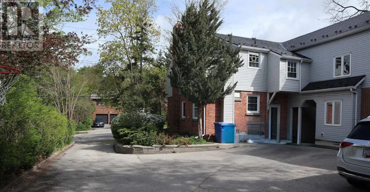 0 (BSMT-79 Wellington Street E, Barrie, ON, L4M 2C3 - 4