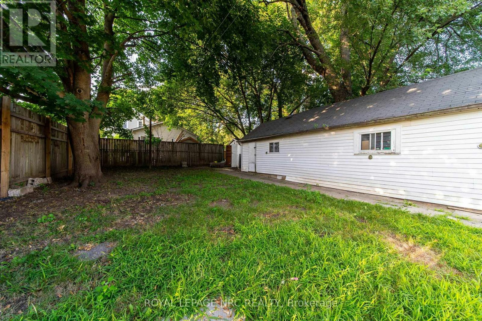 LOWER-6255 Culp Street, Niagara Falls, ON, L2G 2C2 - 12