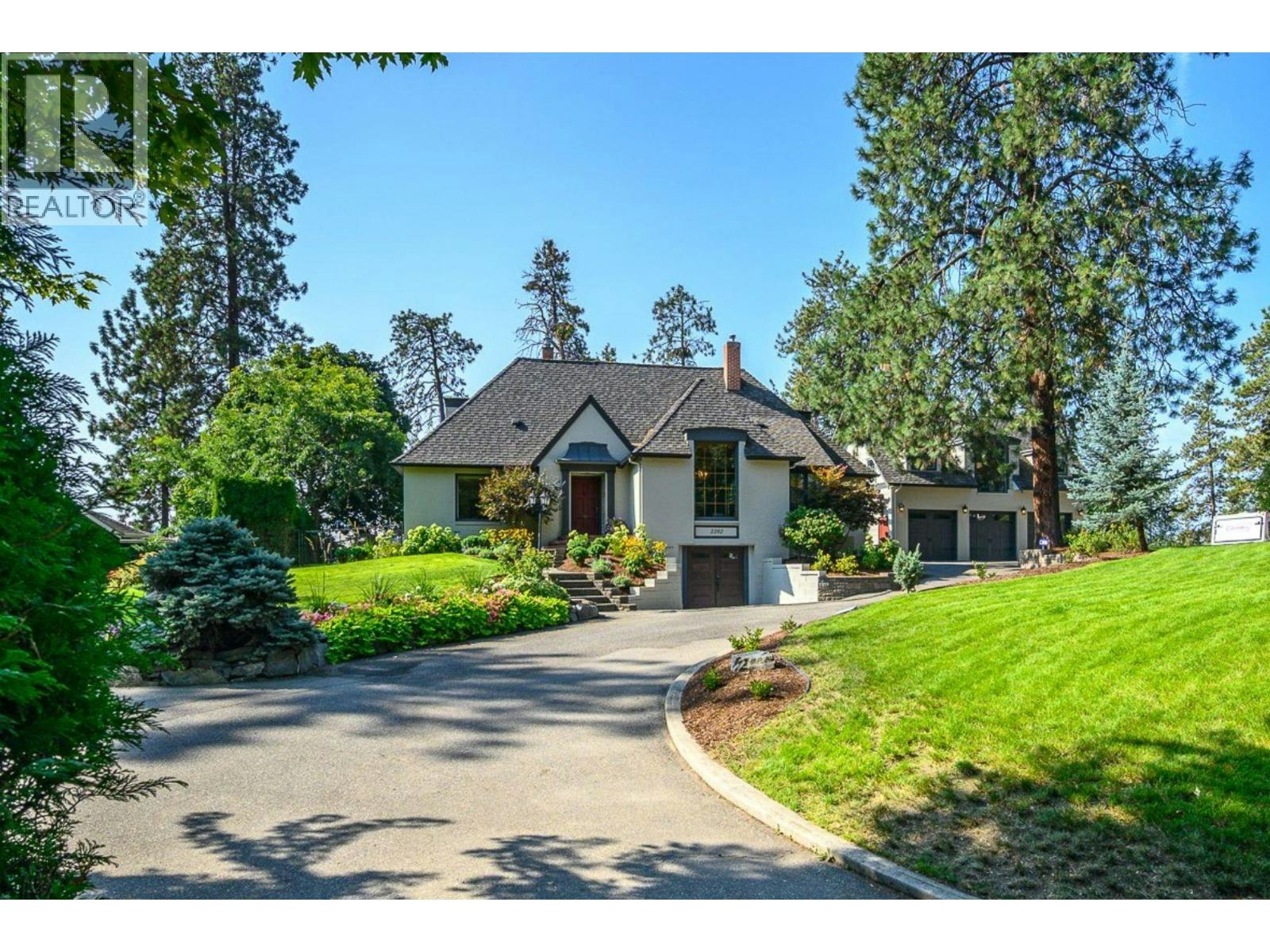 2202 26 Street, Vernon, BC, V1T 4T2